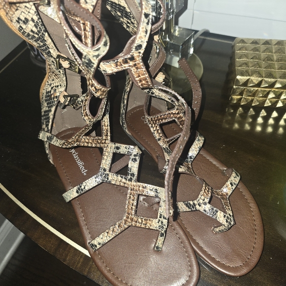 Snakeskin Embossed Buckle Decor Gladiator Sandals 8.5 - Picture 8 of 8